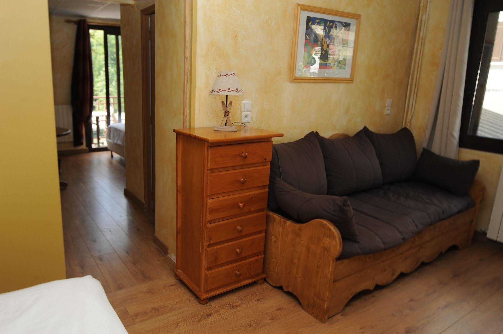 Edelweiss Hotel 3*